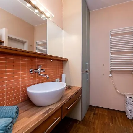Stunning Apartment. Garage. Security. Mokotow Area Warsaw Exterior photo