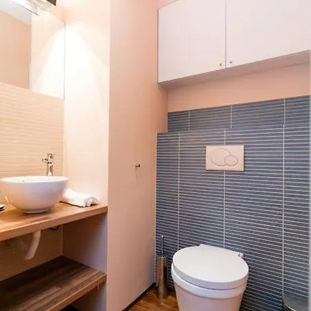 Stunning Apartment. Garage. Security. Mokotow Area Warsaw Exterior photo