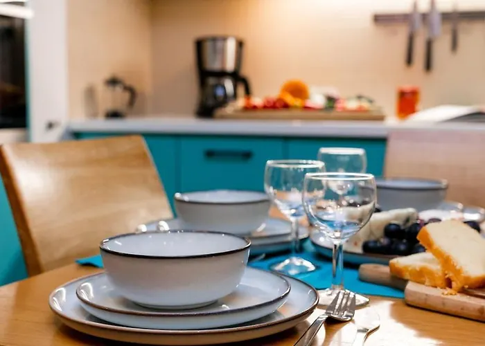 Stunning Apartment. Garage. Security. Mokotow Area