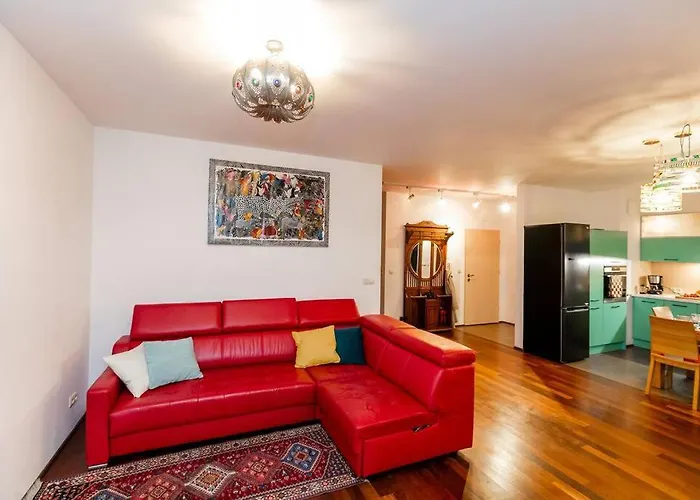 Stunning Apartment. Garage. Security. Mokotow Area