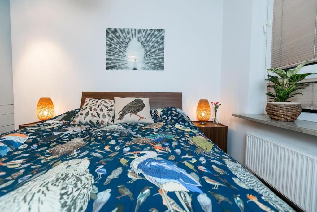 Stunning Apartment. Garage. Security. Mokotow Area Apartment *