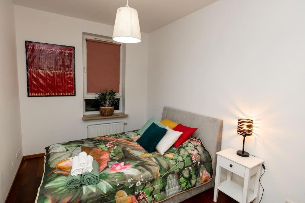 Stunning Apartment. Garage. Security. Mokotow Area Apartamento Varsovia