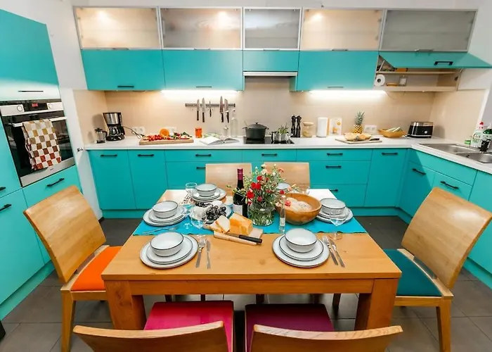 Stunning Apartment. Garage. Security. Mokotow Area
