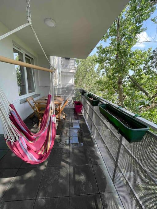 Stunning Apartment. Garage. Security. Mokotow Area Varšava